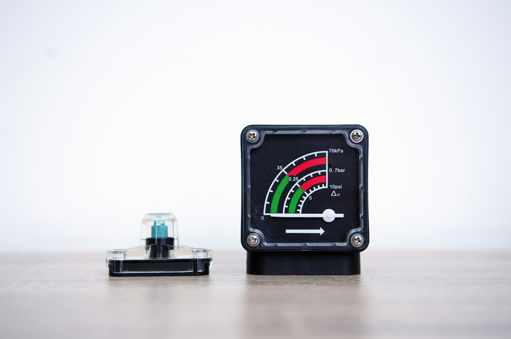 New Pressure Gauge and Automatic Drain New Pressure Gauge and Automatic Drain